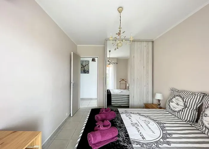 Family Close To The Apartament *