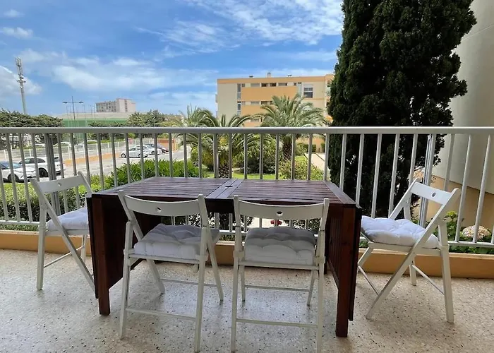 Family Close To The Daire Le Lavandou